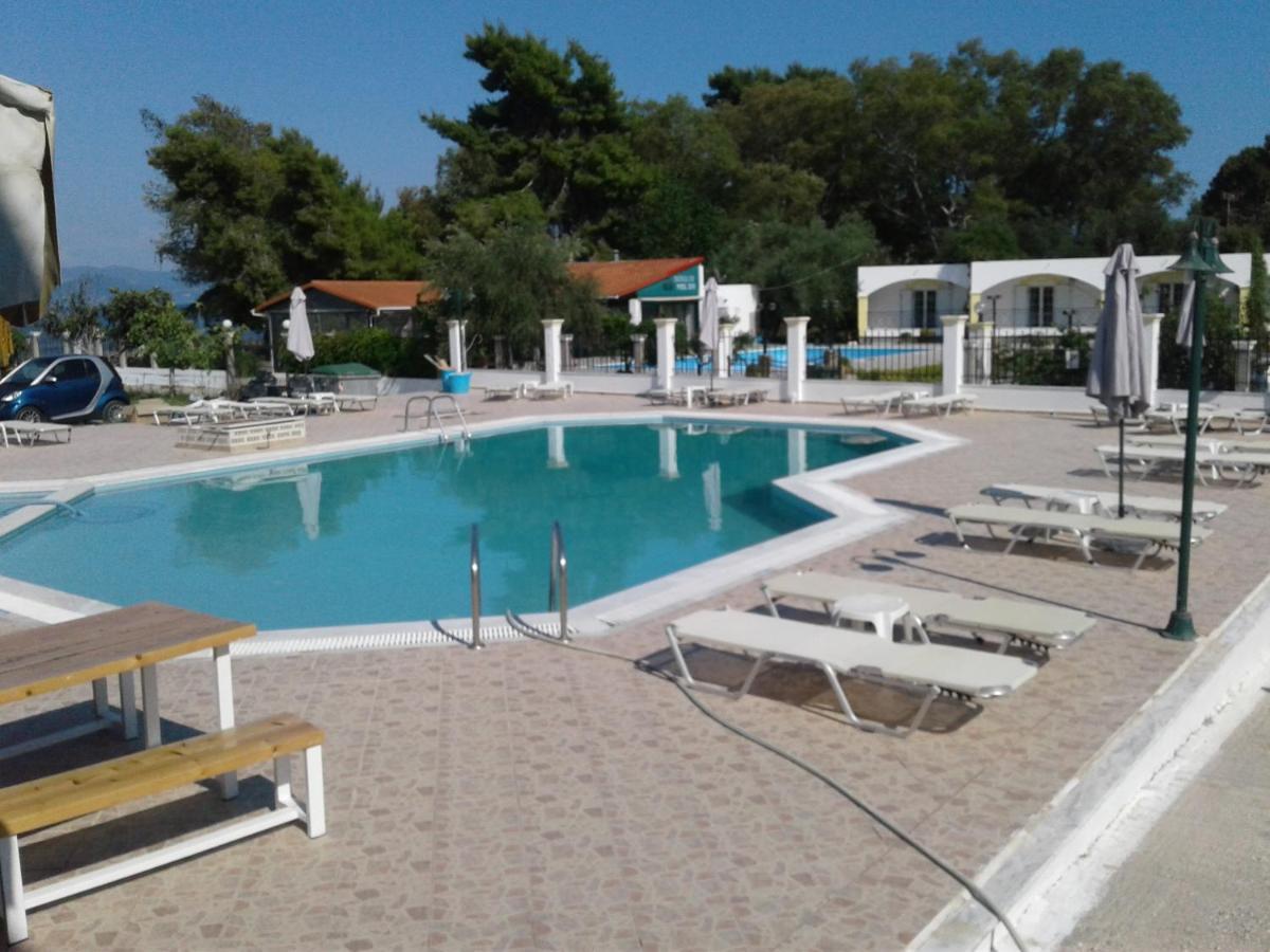 Umbrella Beach Apartments Kavos Luaran gambar