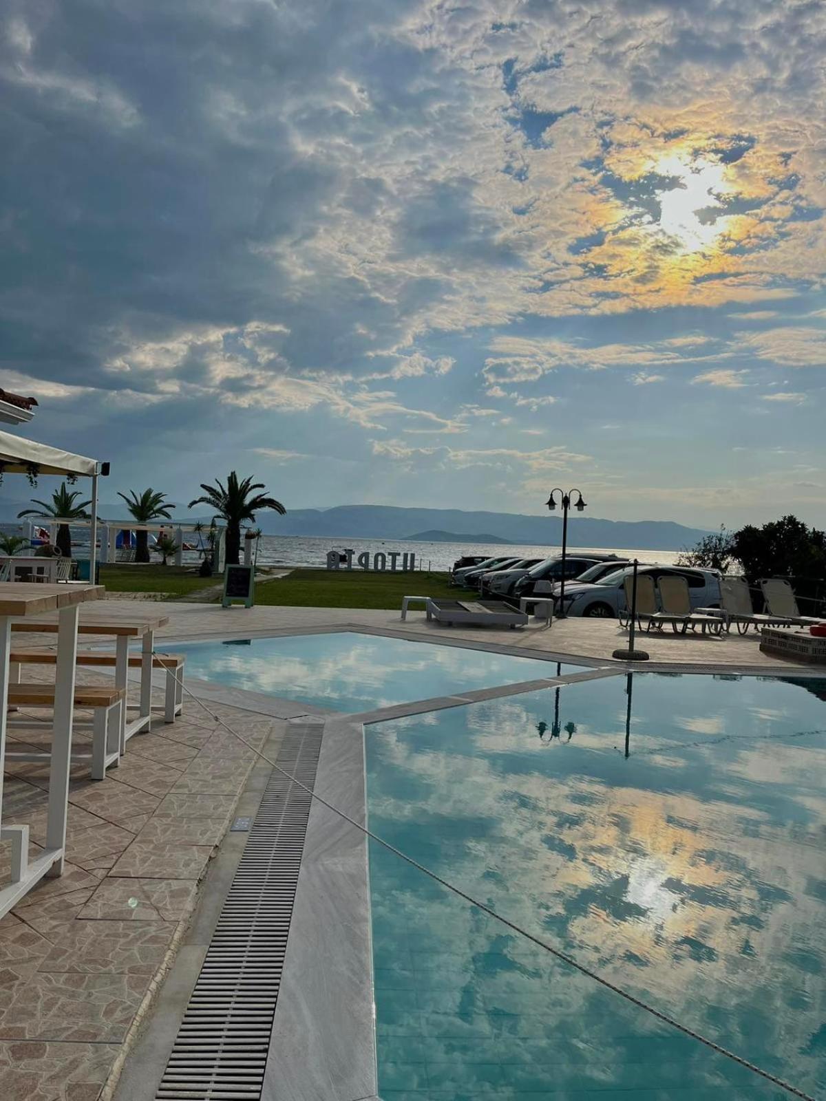 Umbrella Beach Apartments Kavos Luaran gambar